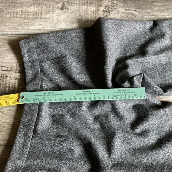 Escada Wool Pants Made in Germany - Picture 6 of 10